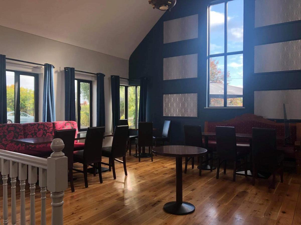 Balreask Bar, Restaurant&Guest Accommodation Navan Extérieur photo