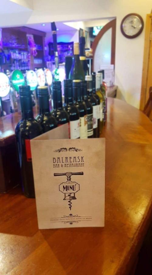 Balreask Bar, Restaurant&Guest Accommodation Navan Extérieur photo