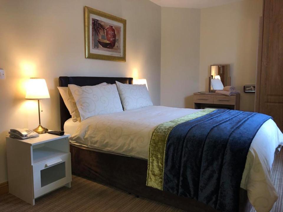 Balreask Bar, Restaurant&Guest Accommodation Navan Extérieur photo
